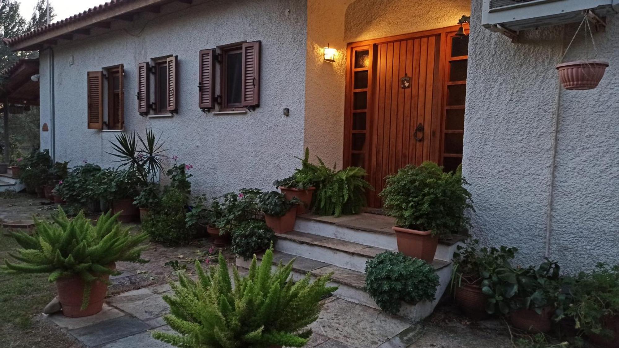 Nafpaktos Cottage By The Sea For Travelers And Dreamers! Экстерьер фото